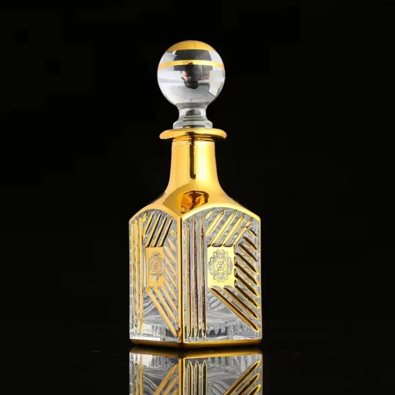 Middle-East-Dubai-Arabian-150ml-300ml-400ml-Fragrance-Perfume-Bottle-Essential-Oil-Glass-Bottle-with-Gold-Spray-Pump-and-Lid