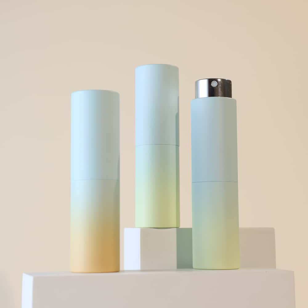 Ombré Sunrise Gradient Perfume Spray Bottles – Blue to Yellow